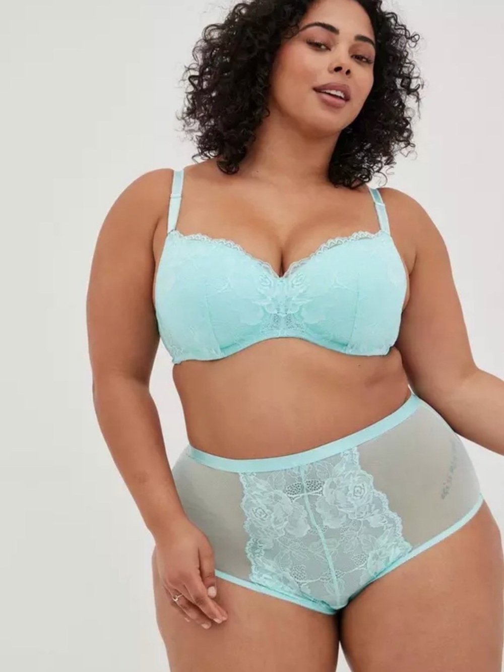 High-Rise Floral Lace Brief Panty